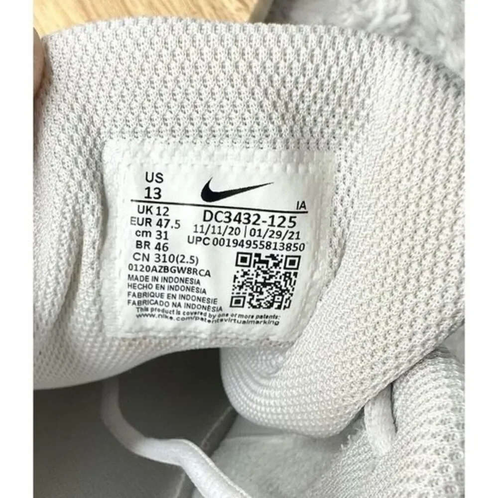 NIKE VAPOR LITE HC DC3432 125 Seize‎ 13 Tennis Training Sneakers.